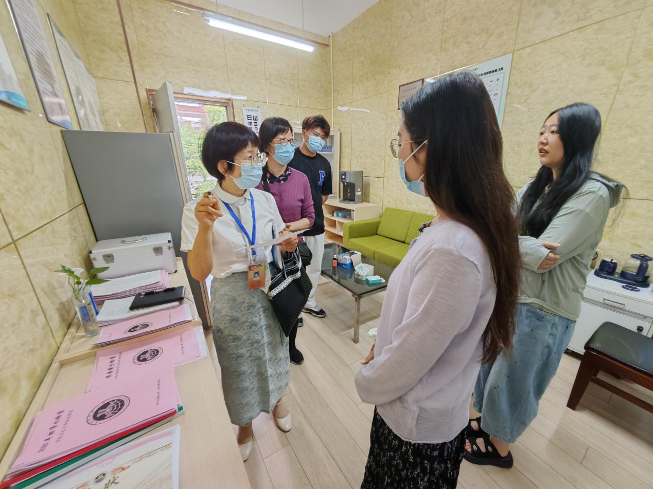 【湖畔·协同育人】初夏正当时，督导促前行-南京市金陵小学（仙林湖校区）6月专项督导_html_m79485d30.jpg