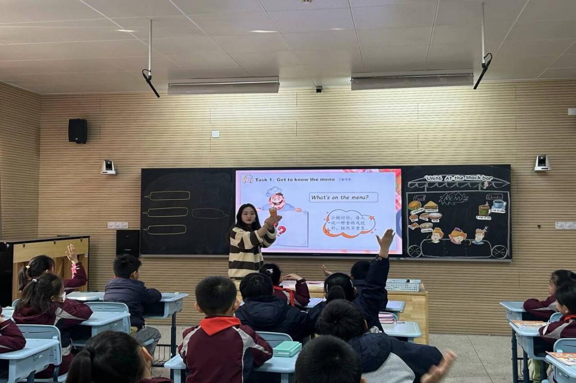 【博学广志】弘扬中华文化，培养核心素养——记金陵小学（广志路校区）英语组校本研修活动_html_m4f93e0de.jpg