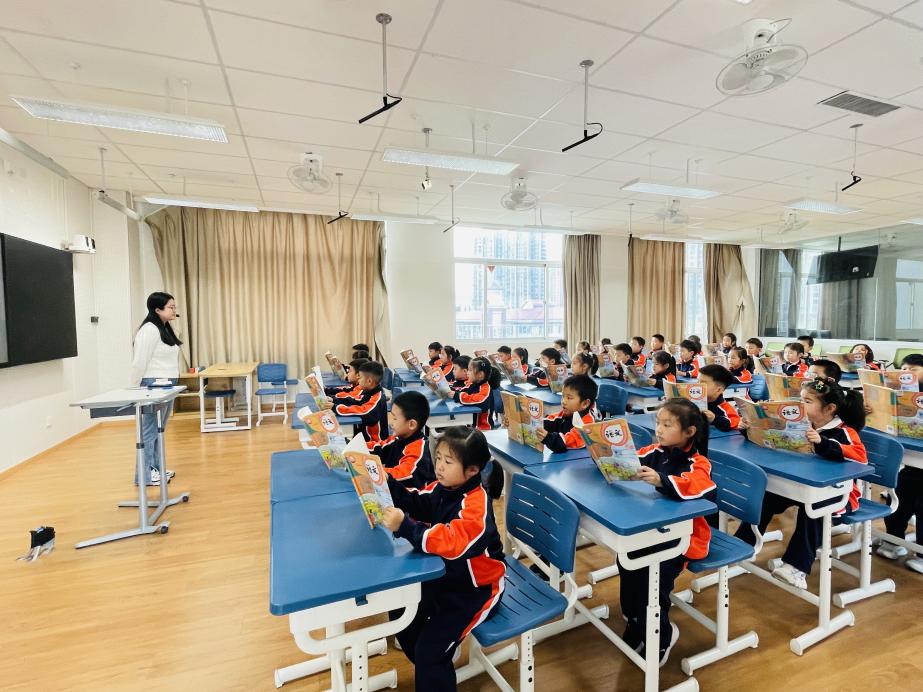 【湖畔·学生活动】习惯立身 我是金小好儿童——金陵小学（仙林湖校区）一年级行为习惯竞赛展示活动_html_9c8aa14.jpg