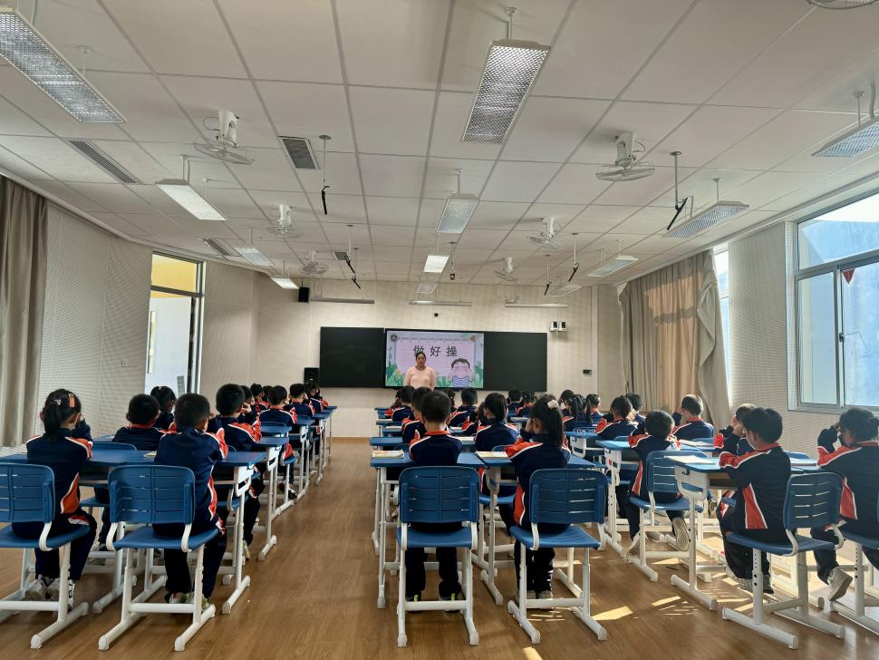 【湖畔·学生活动】习惯立身 我是金小好儿童——金陵小学（仙林湖校区）一年级行为习惯竞赛展示活动_html_m6d3f54f1.jpg