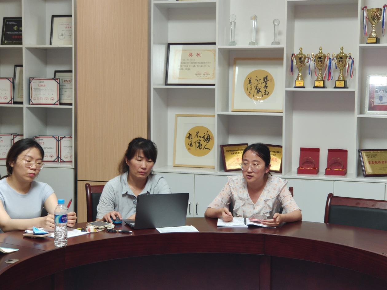 【湖畔光影】善研善教无止境，勤思笃行续初心——金陵小学（仙林湖校区）2021-2022年度第二学期教研组、学科组工作总结会_html_m685e2290.jpg