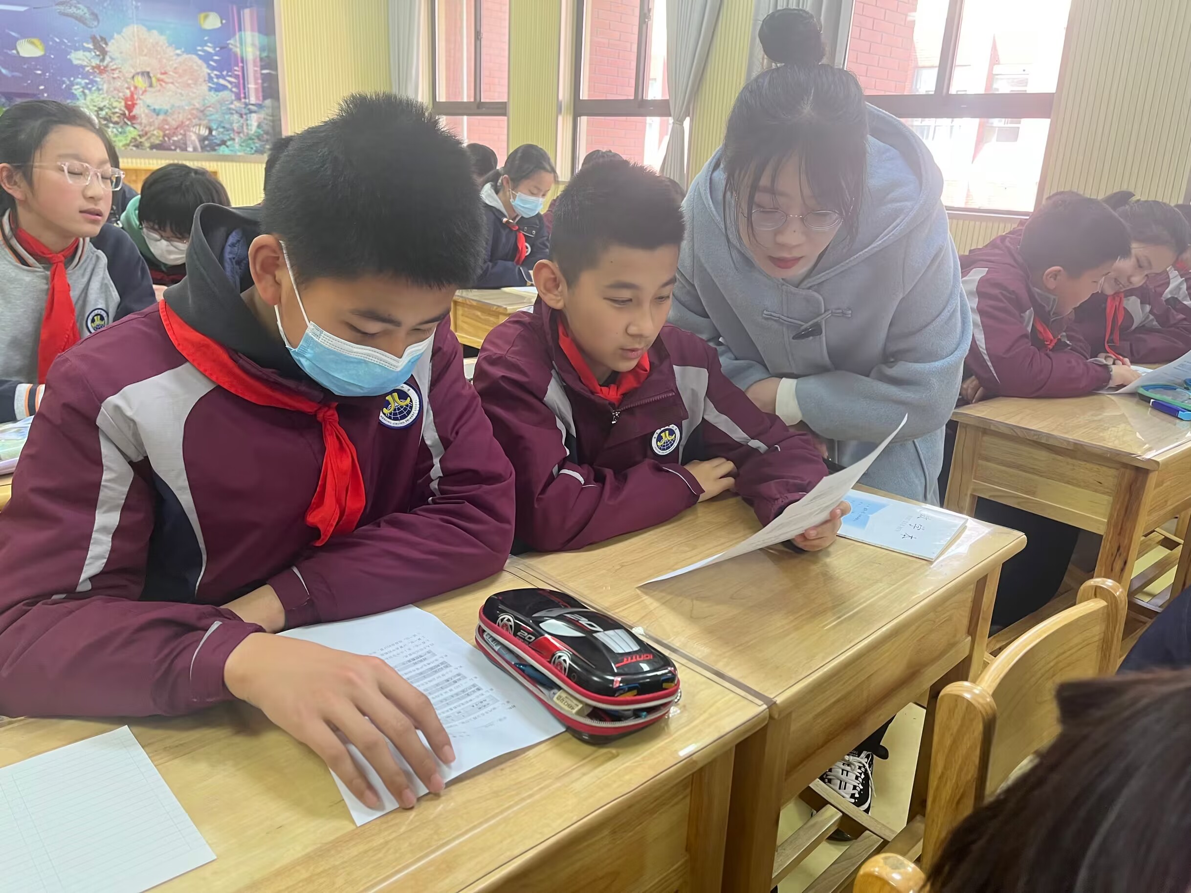 【湖畔·童化课堂】在变化中寻求不变——数学校本研修之课例研讨（165）_html_3d8cbcbf.jpg