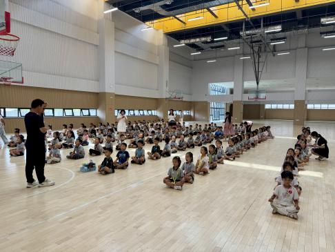 【湖畔·学生活动】迈好成长第一步，快乐启航新旅程——南京市金陵小学（仙林湖校区）2025级一年级新生入学培训_html_m44d89087.jpg
