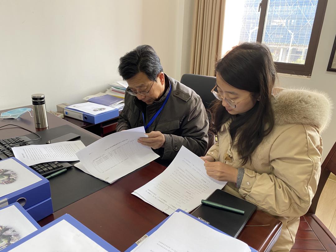 【湖畔光影】立高尚师德 树文明师风——记金陵小学（仙林湖校区）迎接师德师风专项工作督导检查_html_m643d0c7b.jpg