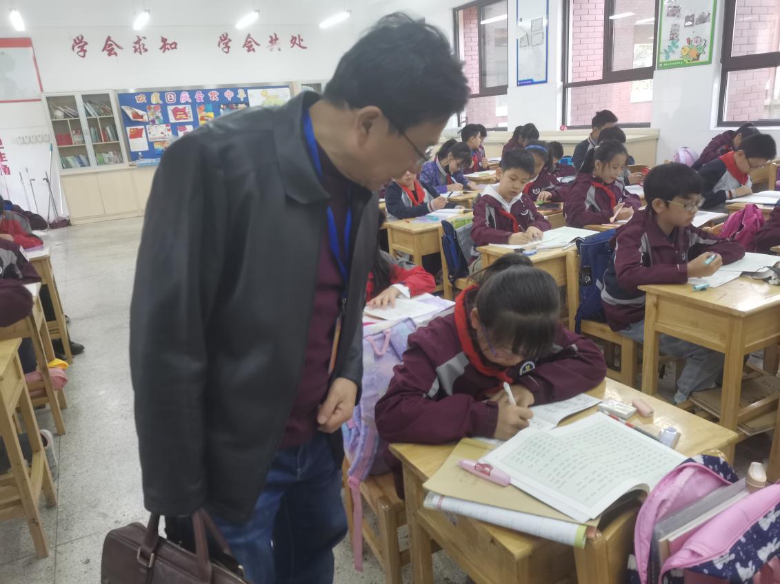 【湖畔光影】督学引领促成长，课后服务稳推进_html_26ccb8fa.jpg