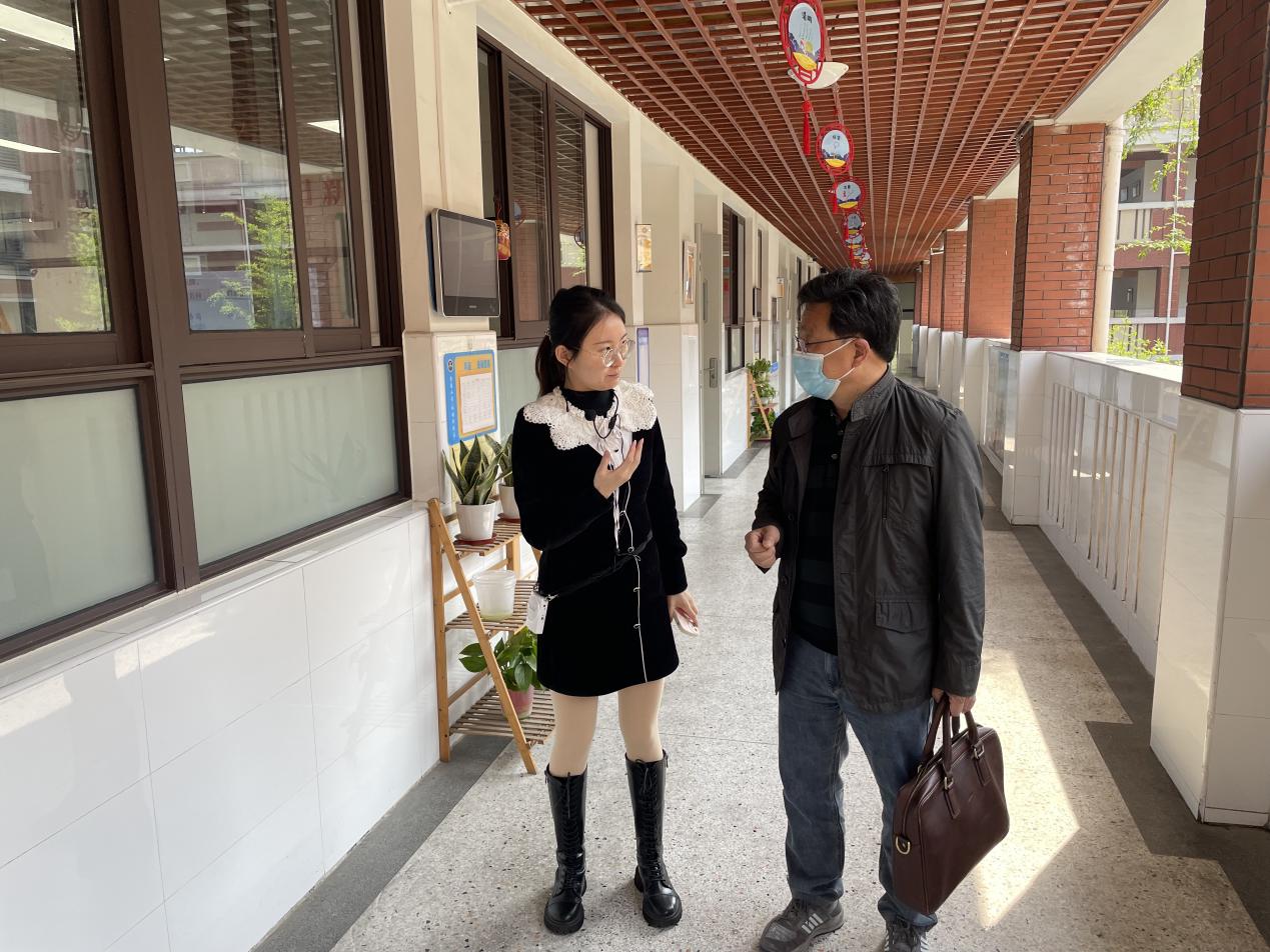 【湖畔光影】责任督学进校园，精准指导保复学——金陵小学（仙林湖校区）迎接复学专项督导_html_m1df8f432.jpg