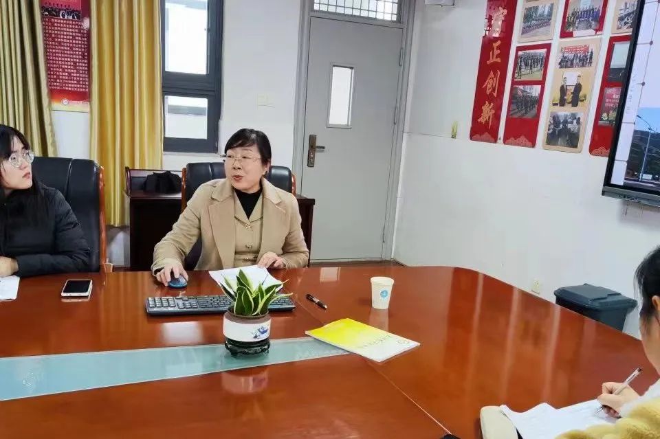 新建 DOCX 文档_html_m39bdc09b.jpg