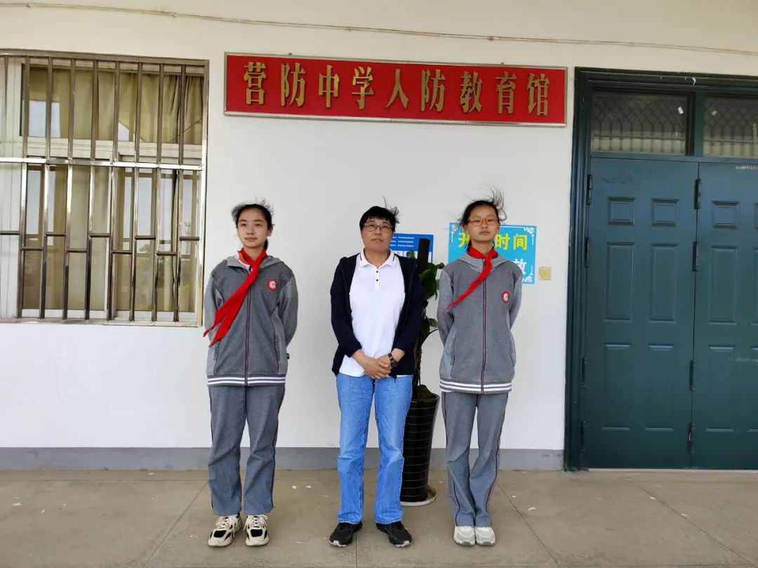 南京国防园联合营防中学开展国防教育科普报告进校园活动_html_m5d84ca6d.jpg
