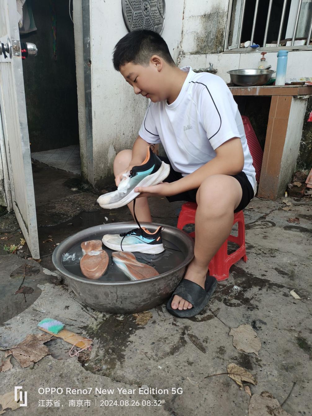 暑期劳动实践活动新闻稿_html_m27136118.jpg