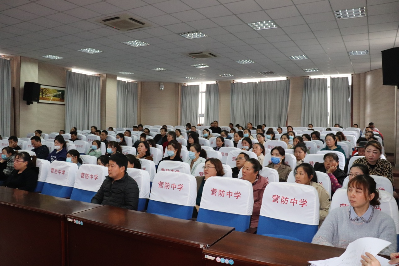 新建 Microsoft Word 文档 (2)_html_1f715c07.jpg