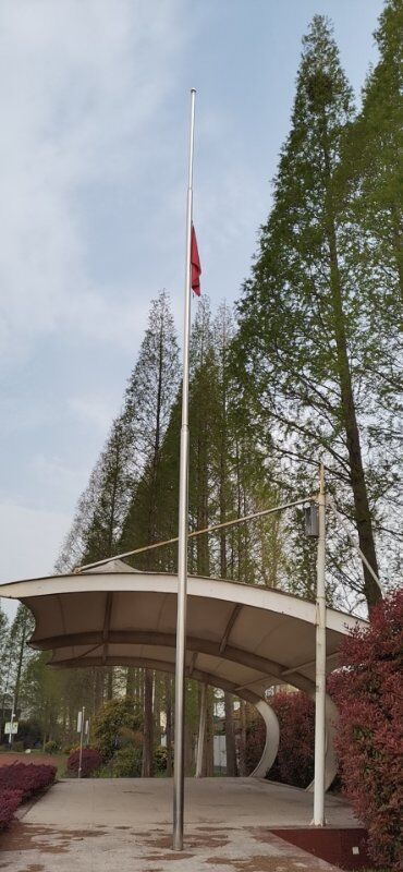 网上祭英烈  清明颂英雄_html_1ba4fda3.jpg
