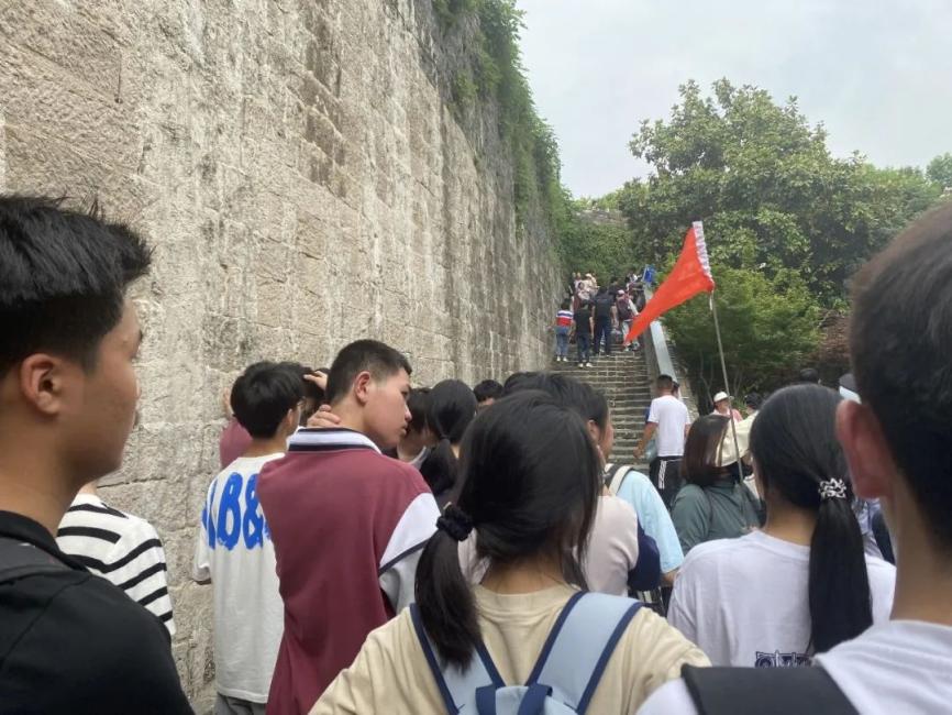 【尊荣营中】寻觅六朝烟火 传承金陵文化——南京市营防中学组织初三年级语文研学活动_html_7caa8916.jpg