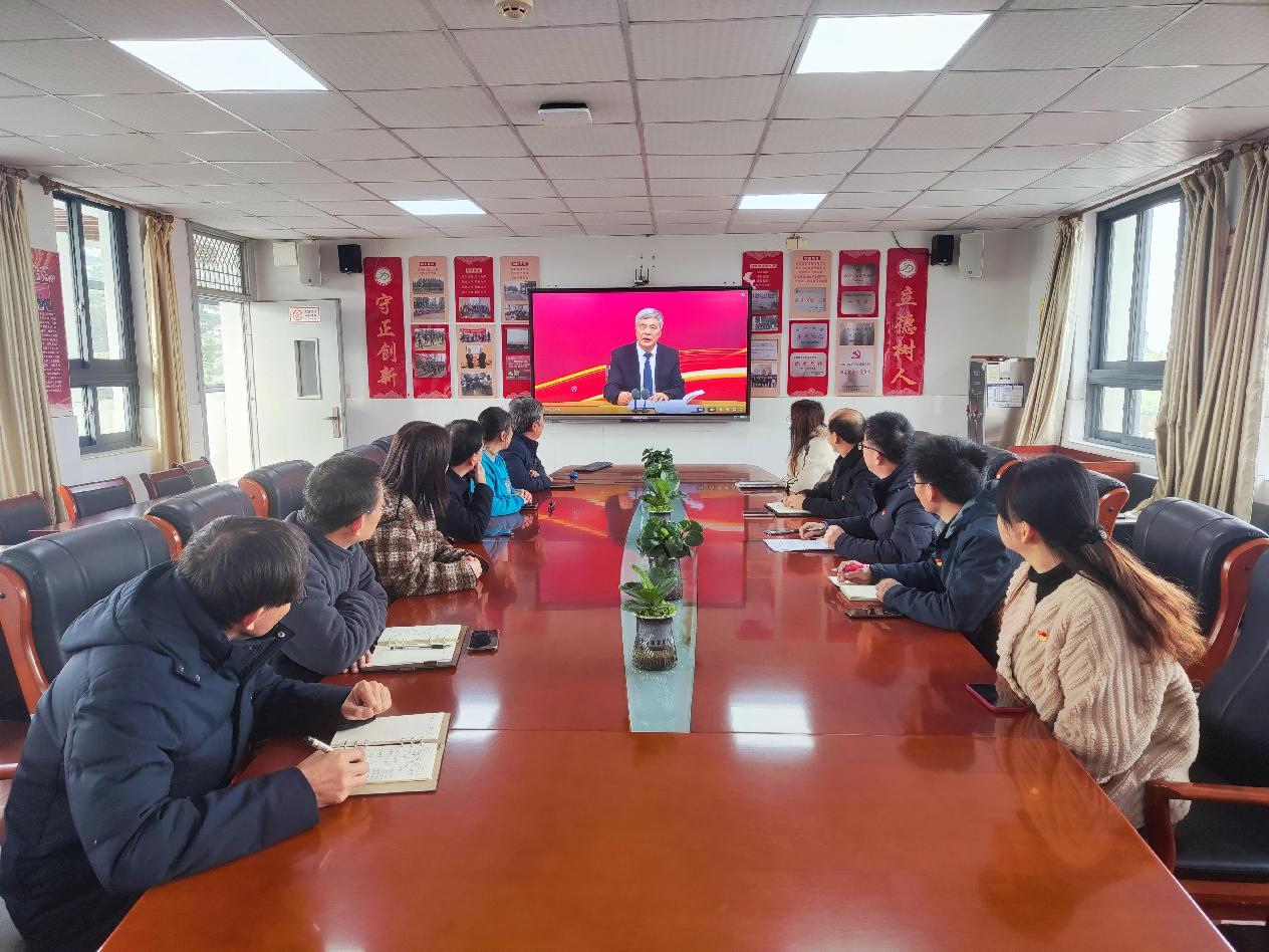 深入学习贯彻习近平总书记关于全面深化改革的一系列新思想、新观点、新论断_html_m68da9791.jpg