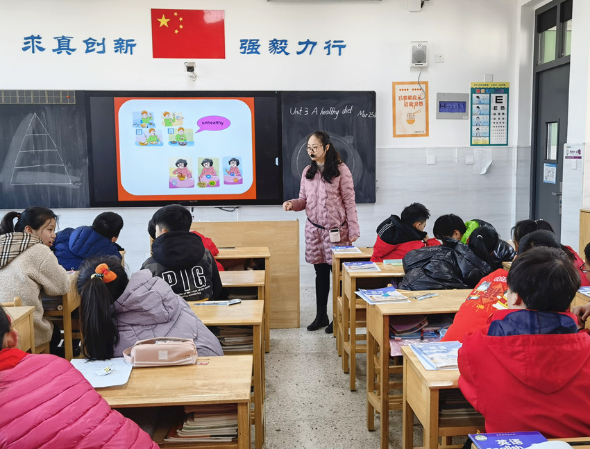 210326石小开展英语校本主题研修（三）图片1.jpg