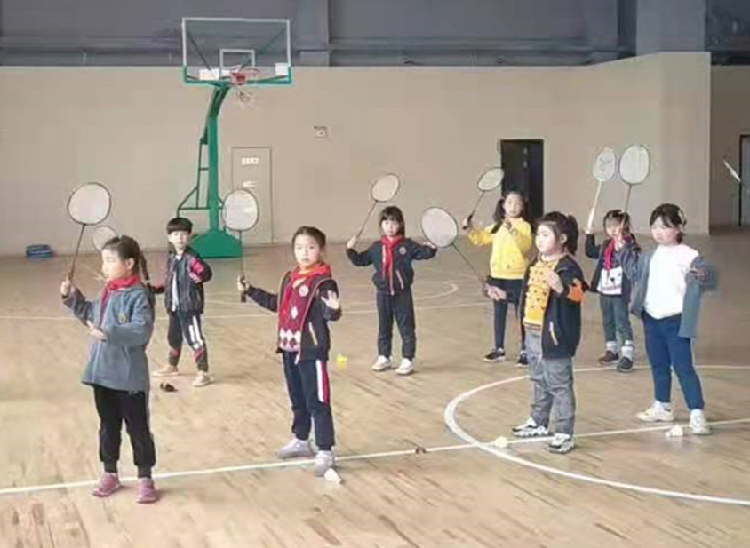 210526华侨城小学开展丰富的社团活动和延时服务图片2.jpg