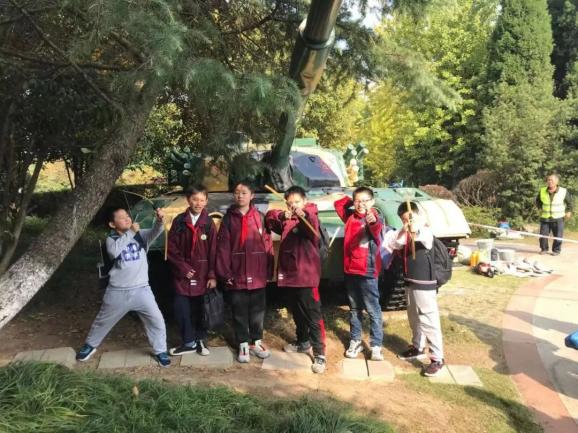 燕子矶中心小学召开四月师德师风警示教育培训会_html_54e8ddee.jpg