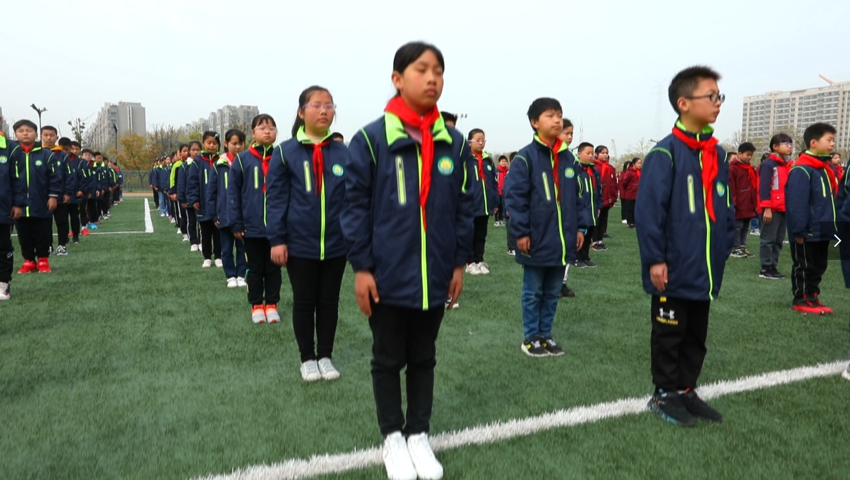C28-8-2-4  燕小4月广播操比赛_html_15a3130e.png
