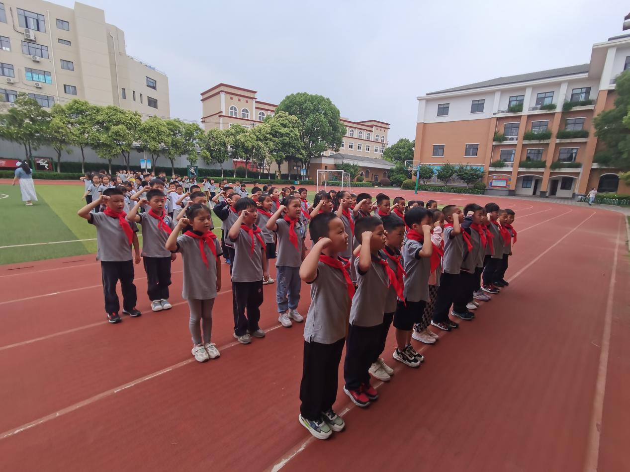 新闻稿_html_4eadea9.jpg