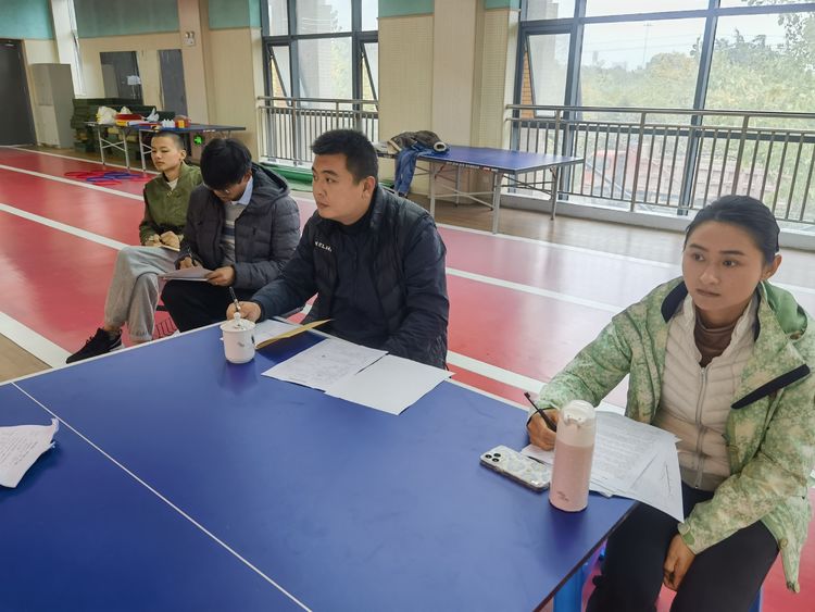 新闻稿_html_1d7d9806.jpg