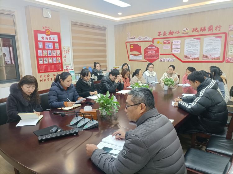 励进幕小_html_701fe83e.jpg