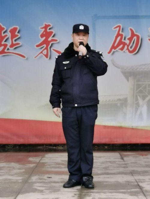 寒梅雪中尽_html_29495dbb.jpg