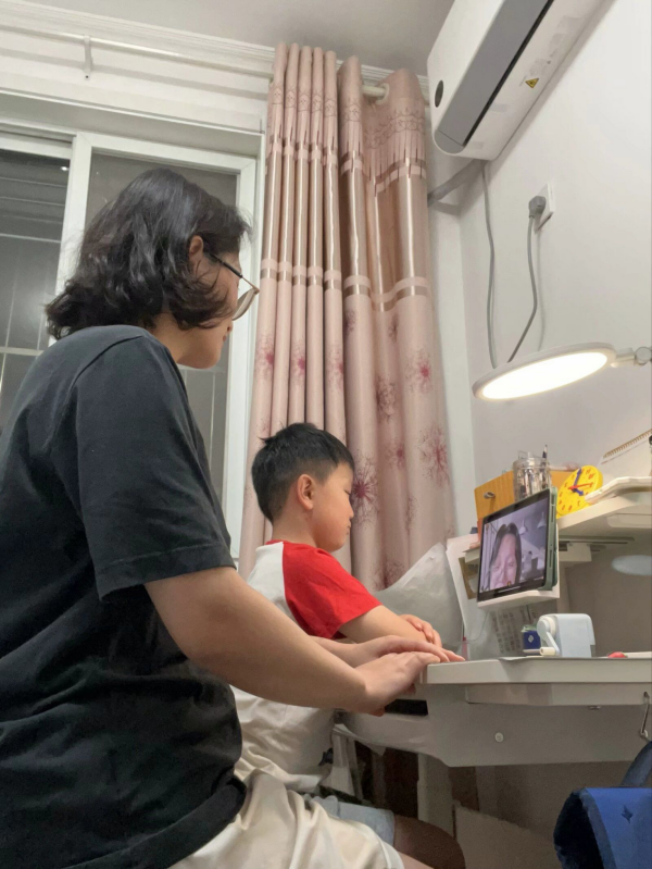 期初线上家长会_html_265da5e9.png