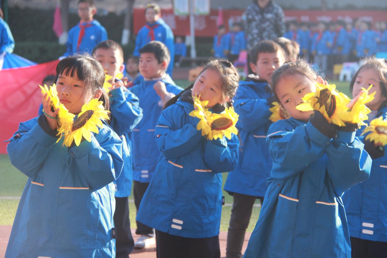 幕府山庄小学第六届冬季运动会(1)_html_5e72d06b.jpg