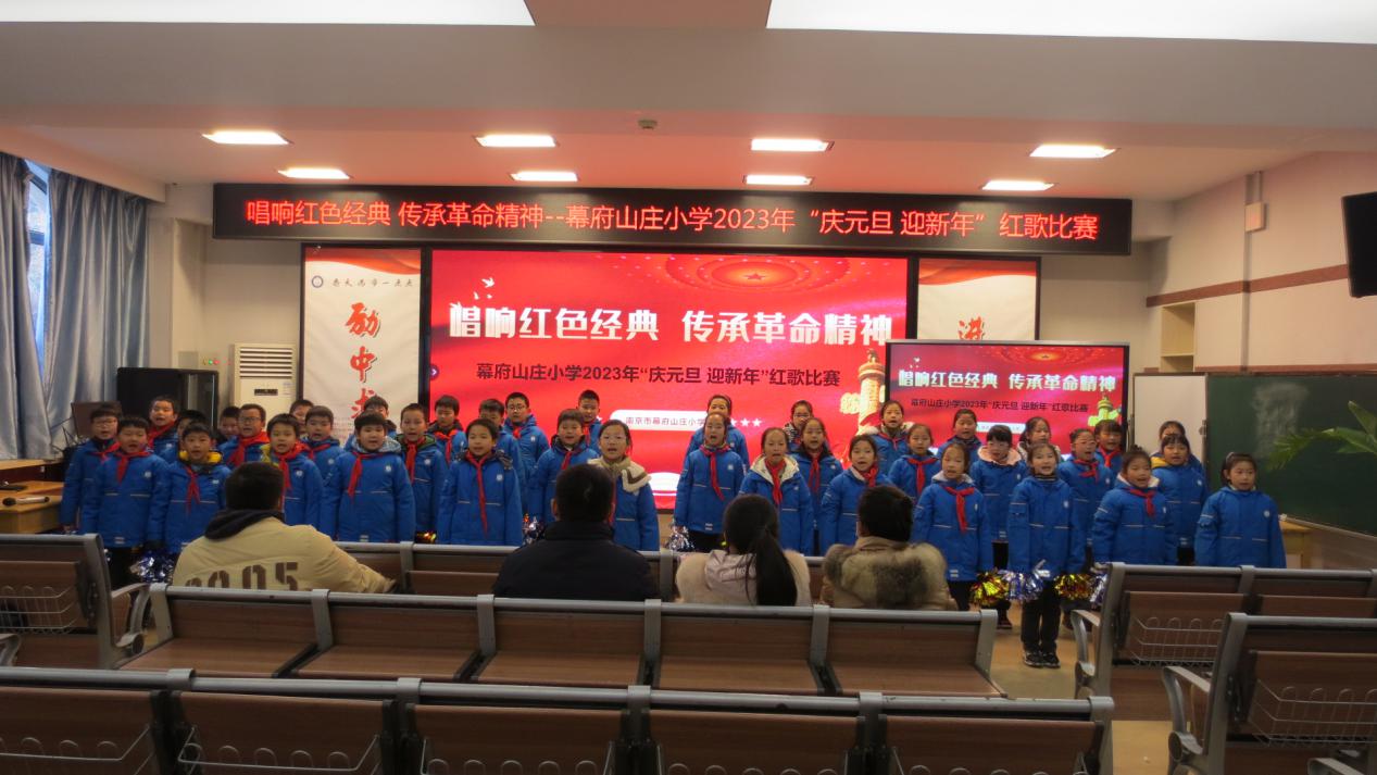 唱响红色经典 传承革命精神 红歌报道_html_70095198.jpg