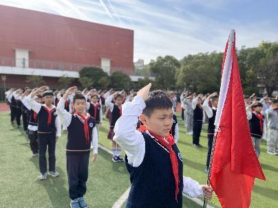 南京市南湾营小学建队日主题活动报道_html_71b62c45.jpg