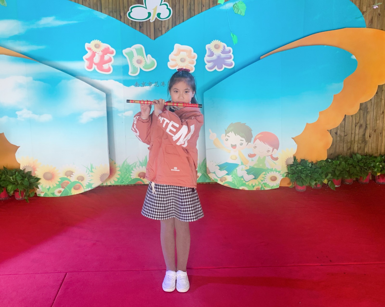 唐若希.jpg