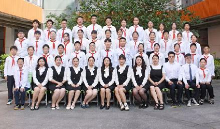 20250620南湾营小学毕业典礼新闻稿_html_m3909a6f6.jpg