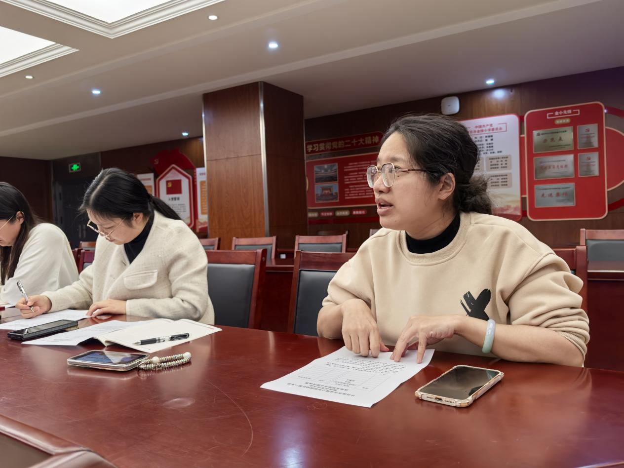 11月14日党员活动文稿_html_m24320072.jpg