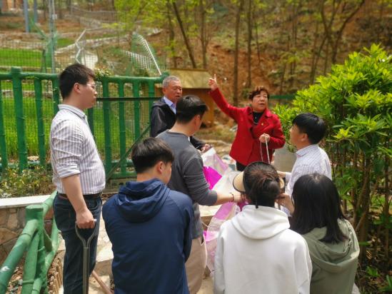 【石抱树·先锋行】南京市金陵小学和园校区三个党支部劳动教育主题党日_html_m6e9a34f4.jpg