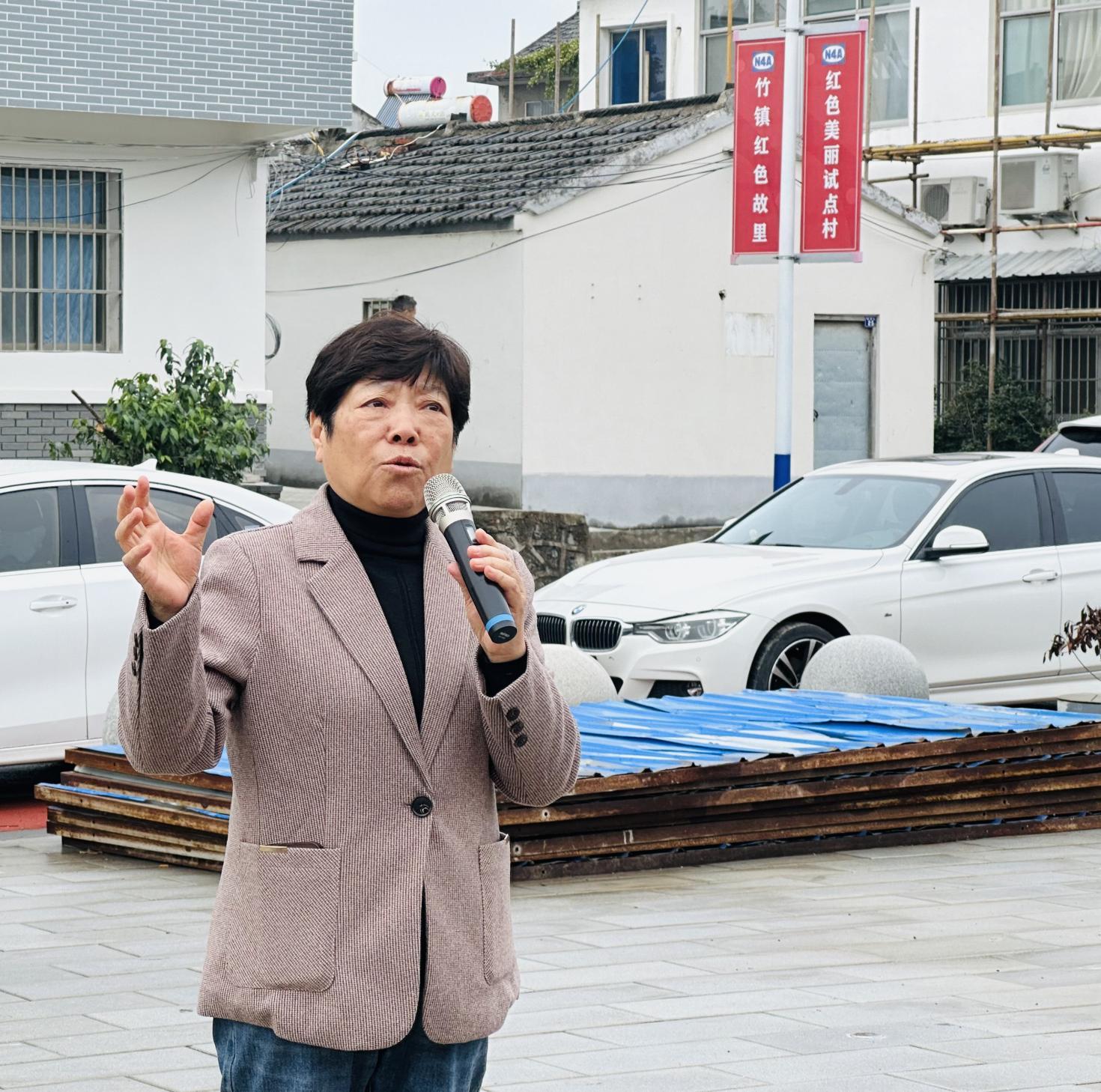 【石抱树·先锋行】追忆峥嵘岁月 赓续红色血脉——南京市金陵小学党委组织主题党日活动_html_2b4e14b3.jpg