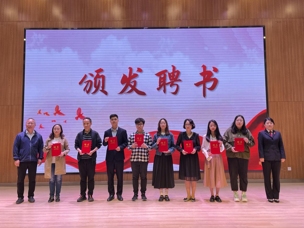 新闻稿(2)_html_21df59d8.jpg