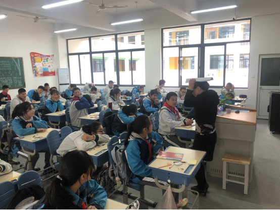 附中燕子矶 安全第一_html_m344b65c0.png