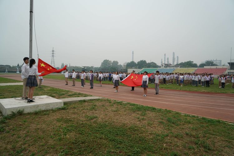 教师节表彰_html_34e413ea.jpg