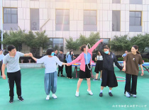 石埠桥小学开展6月份工会小组活动