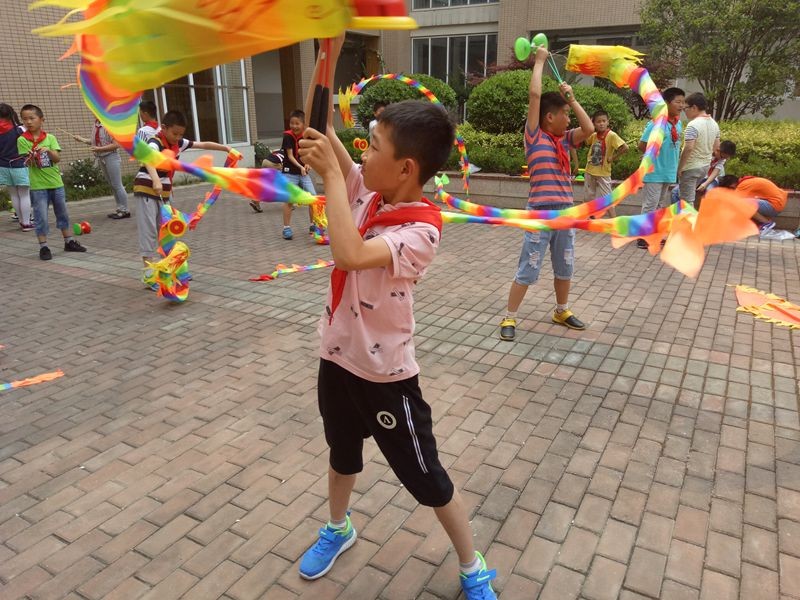 【花港一小】花儿朵朵，日日精彩——花之魅特色空竹（“炫美空竹”特色活动三十四）
