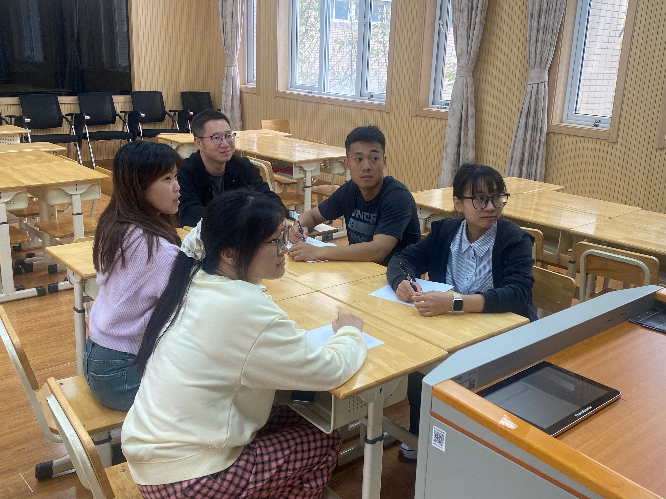 【花港一小】 阳光之旅，助力成长（一百一十八） 于细微处开出“班级管理之花”