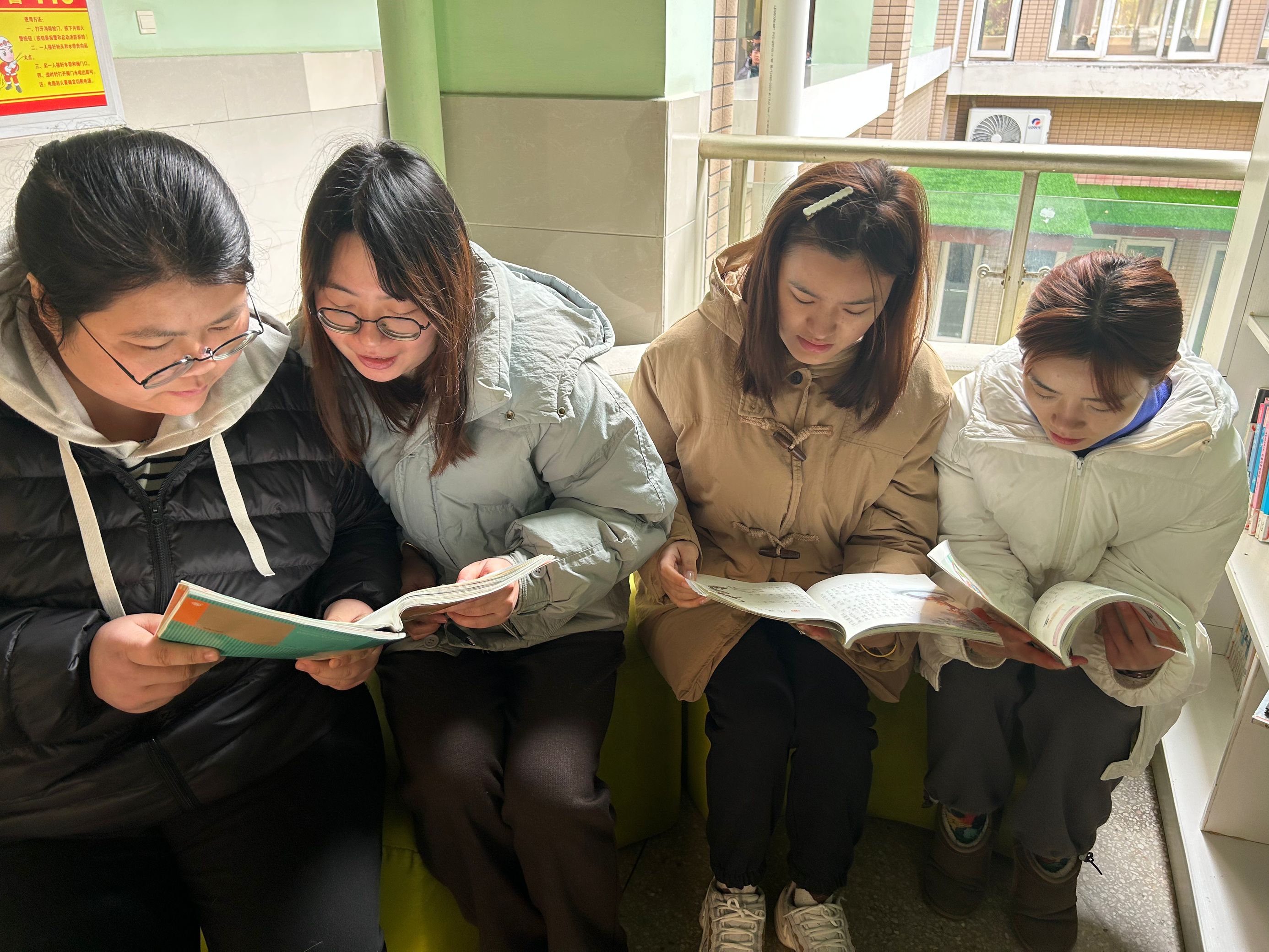 【花港一小】凝聚集体智慧 打造理想课堂（一百七十一） ——花港一小集体备课活动