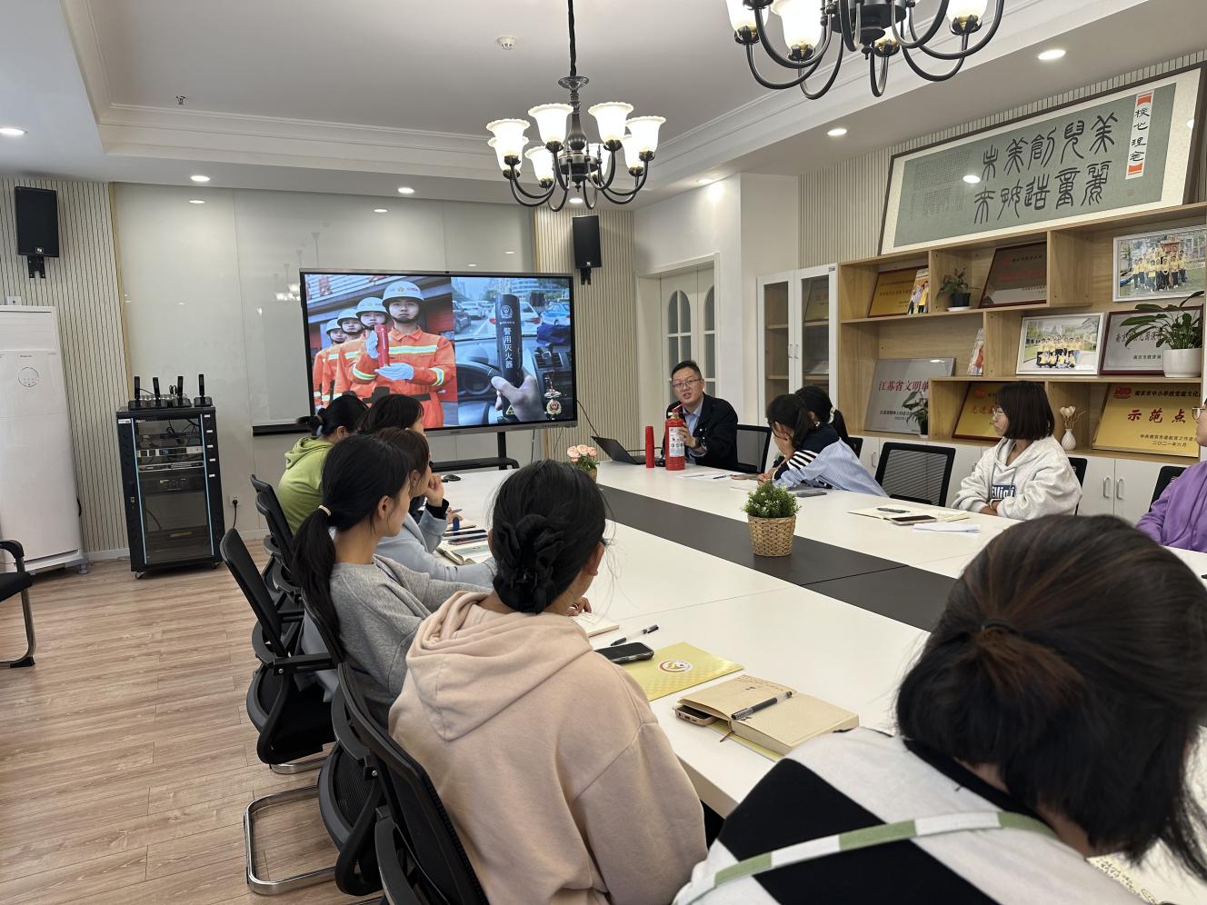 消防安全培训新闻23.10.20_html_31a083ee.jpg