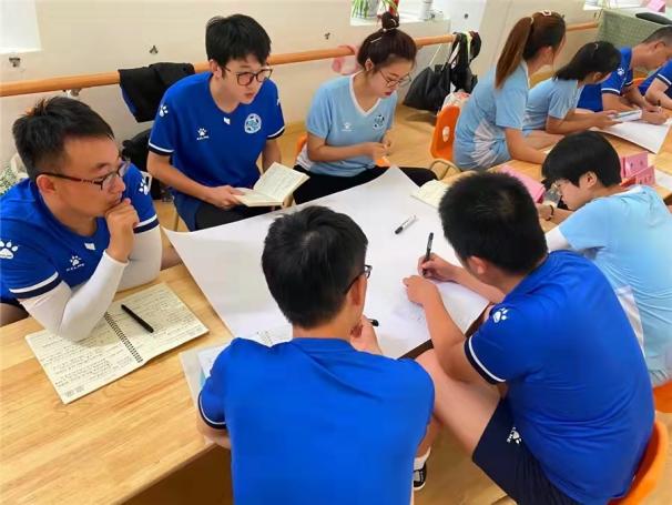 江苏省e级足球教练员培训新闻_html_m730ef45e.jpg