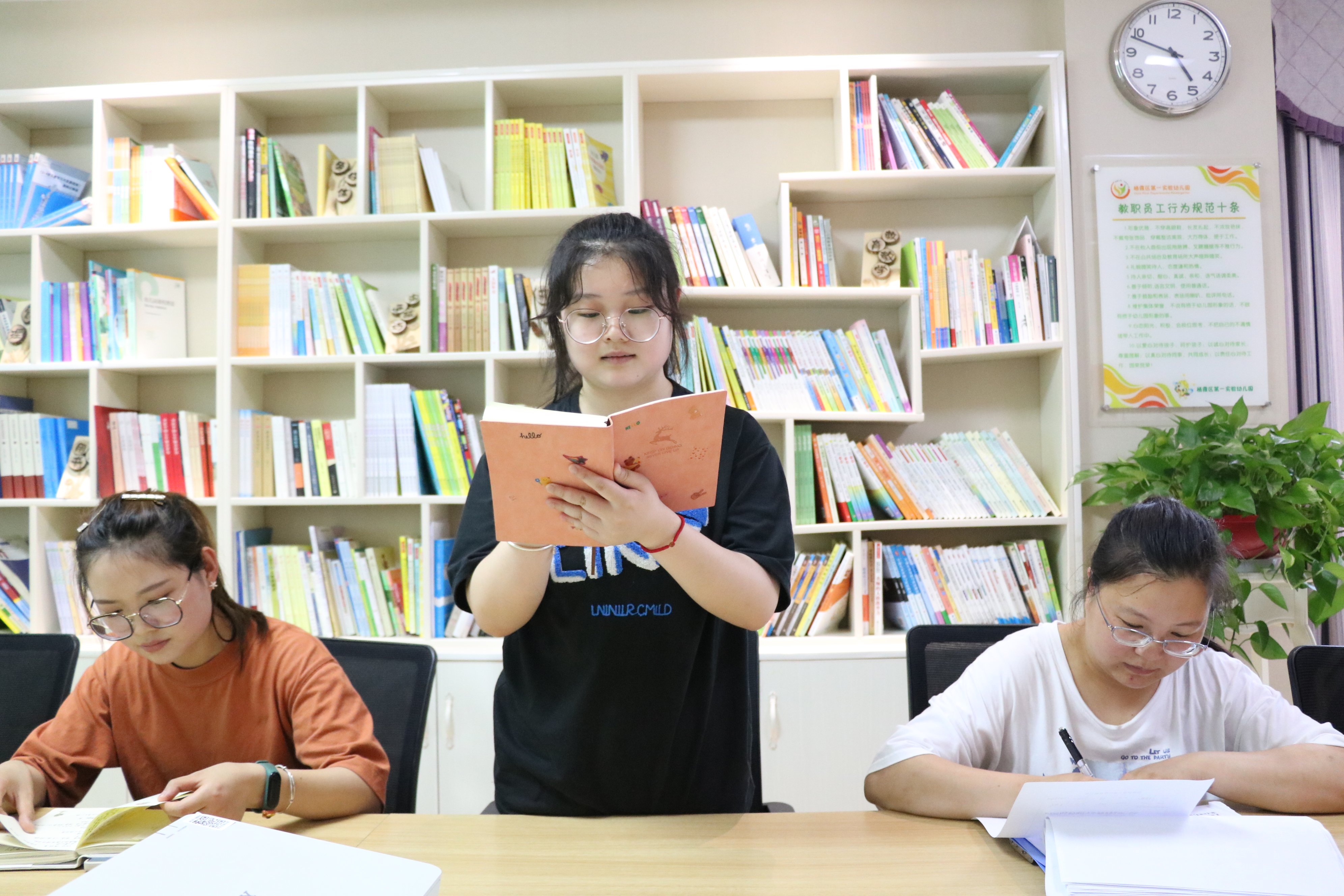 纲要新闻_html_m4e76b867.jpg
