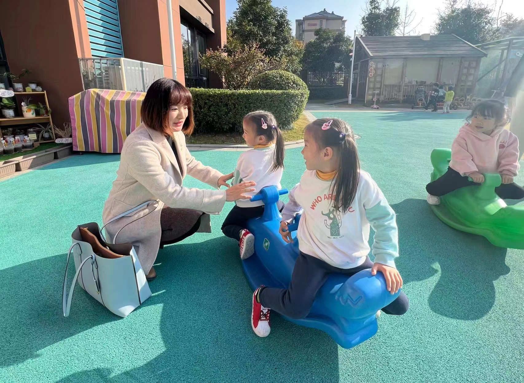 督学有幼儿交流.png