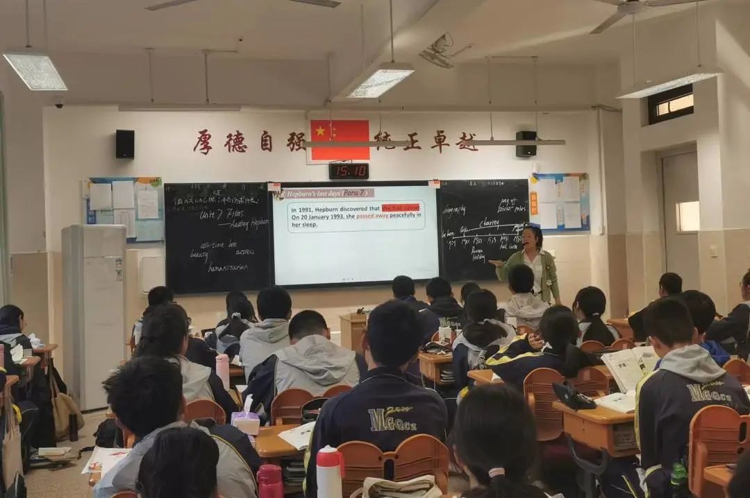 新建 DOC 文档_html_m2bf6ffb6.jpg