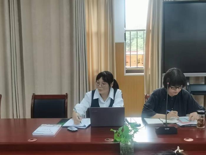 0830教备组长会议 微信稿_html_4b5a8936.jpg
