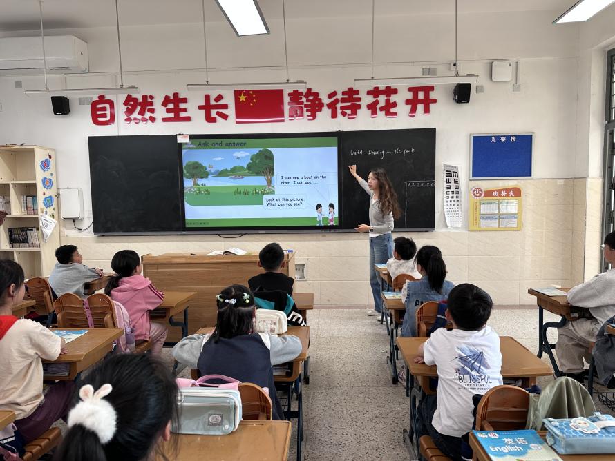 报道一_html_m75605bfa.jpg