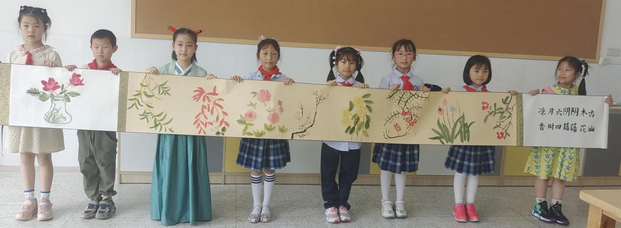 【正学丁三】丹青展风采 挥毫向未来(2)_html_m3305d5f2.jpg