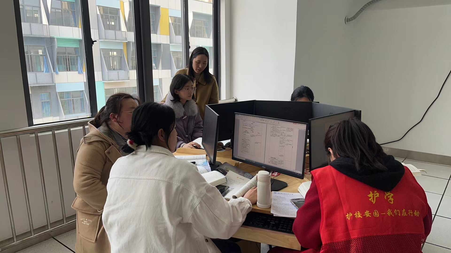 【正学丁三·教学】集体备课谋实效 全力抒写奋进篇——南京市丁家庄第三小学语文组集体备课活动侧记_html_167191d5.jpg